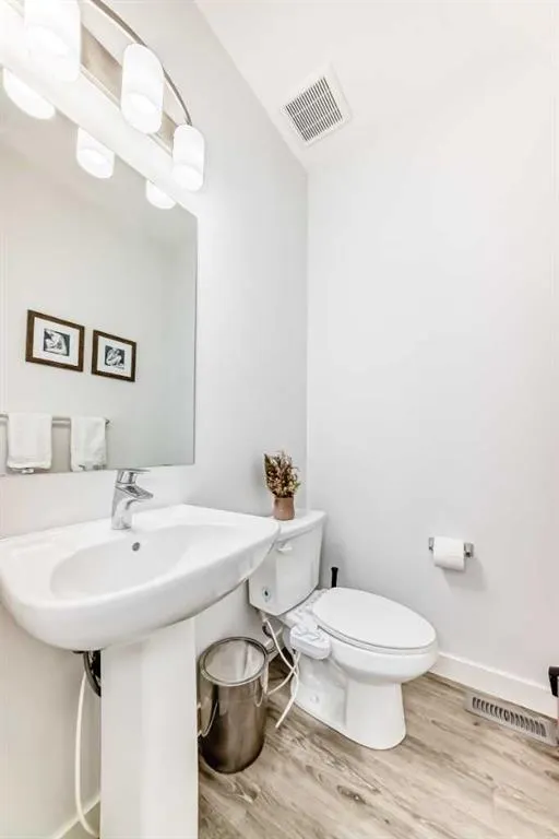 355 Nolancrest Heights NW, #707