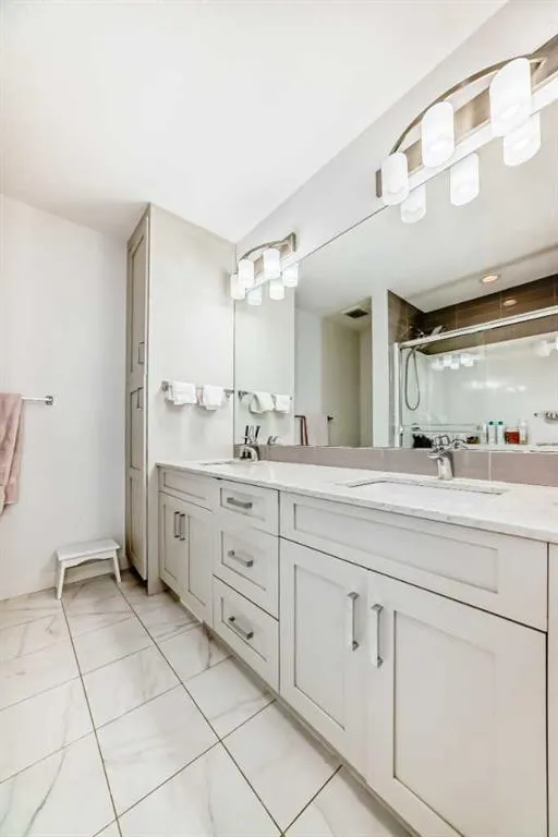 355 Nolancrest Heights NW, #707