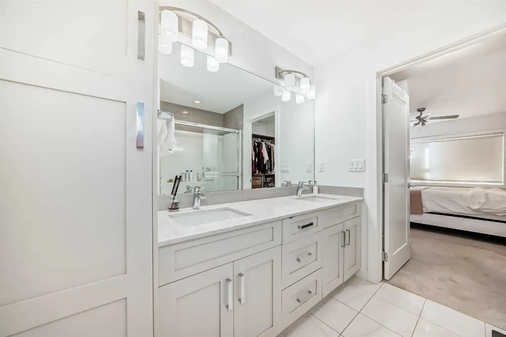 355 Nolancrest Heights NW, #707