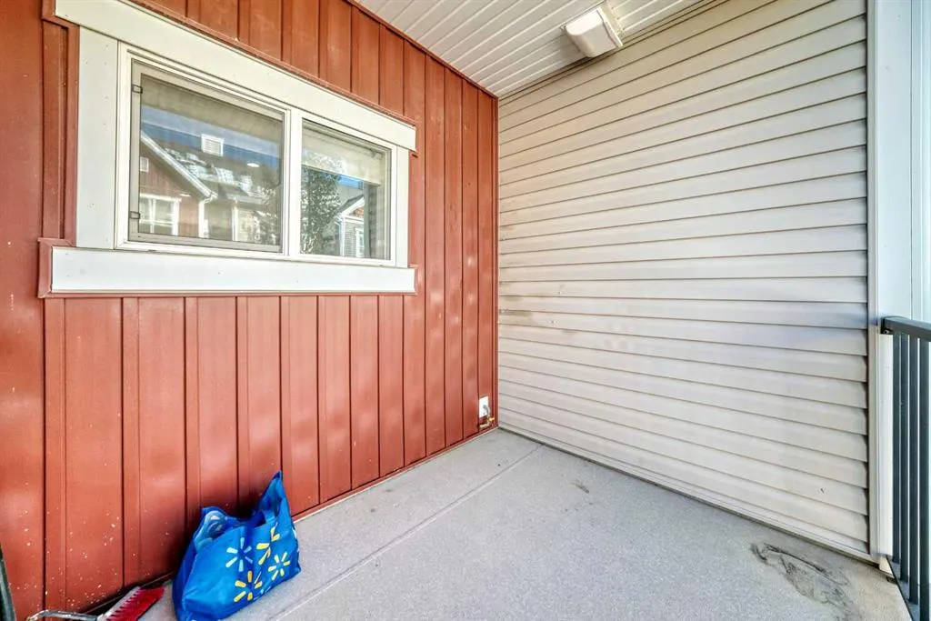 355 Nolancrest Heights NW, #707