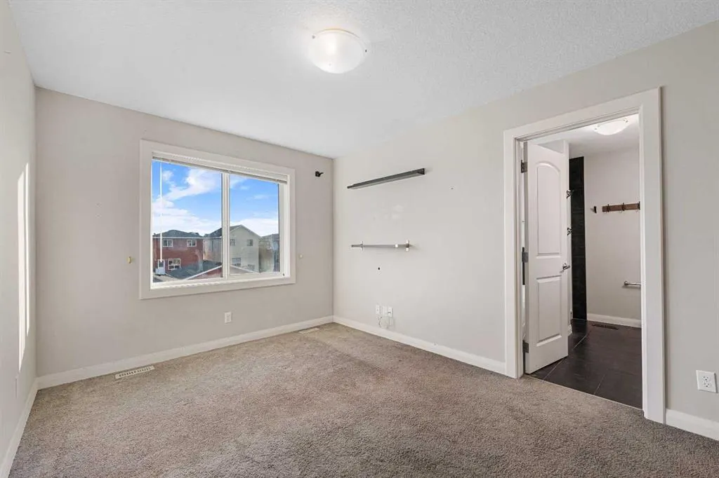 53 Redstone Villas NE