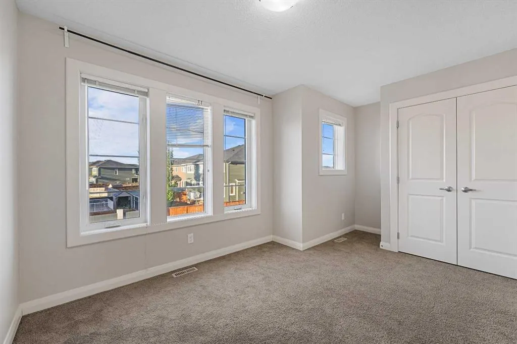 53 Redstone Villas NE