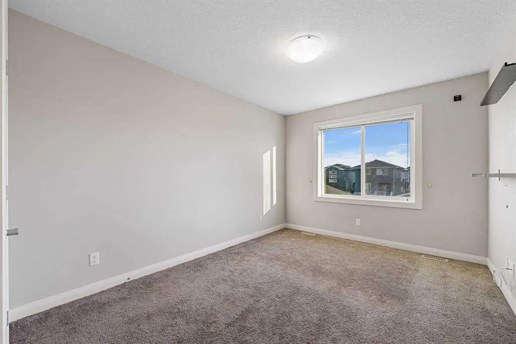 53 Redstone Villas NE