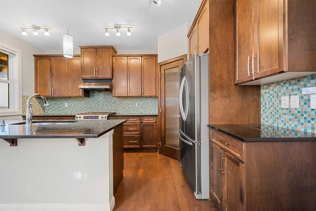 53 Redstone Villas NE