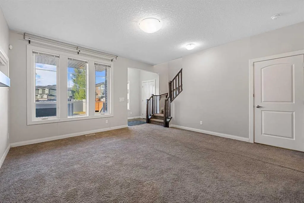 53 Redstone Villas NE