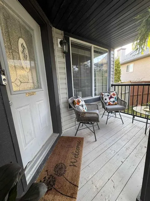148 Stonegate Crescent NW