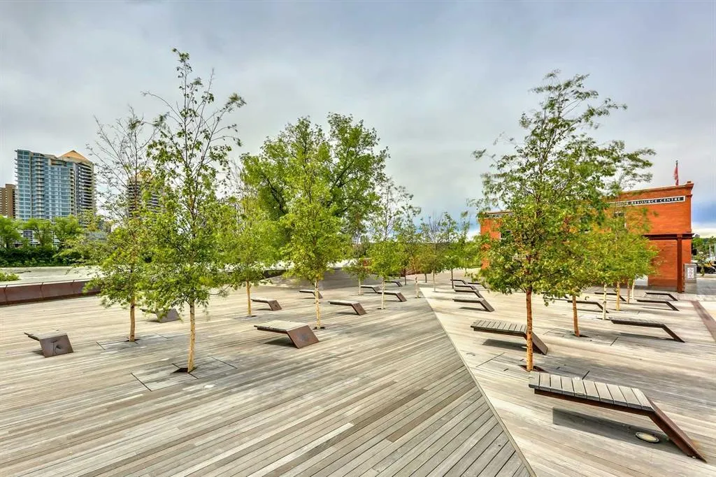 630 10 Street NW, #307
