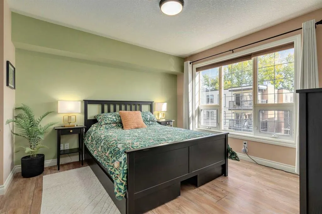 630 10 Street NW, #307