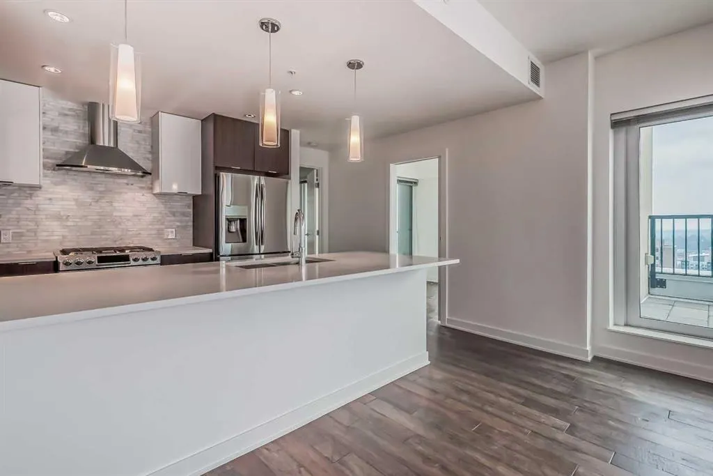 930 6 Avenue SW, #3401