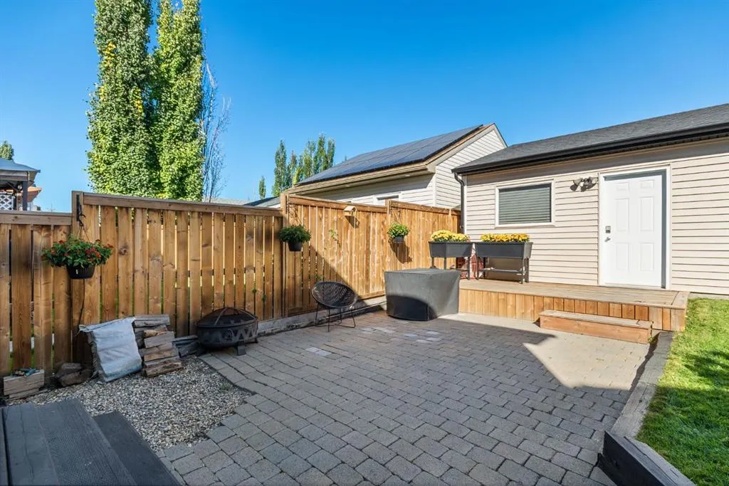 76 Prestwick Heights SE