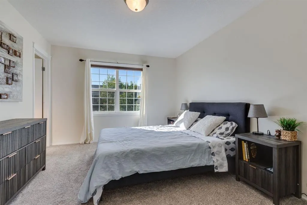 76 Prestwick Heights SE