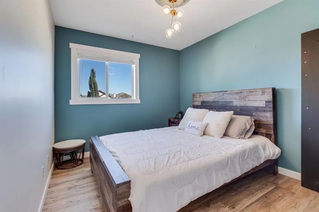 76 Prestwick Heights SE