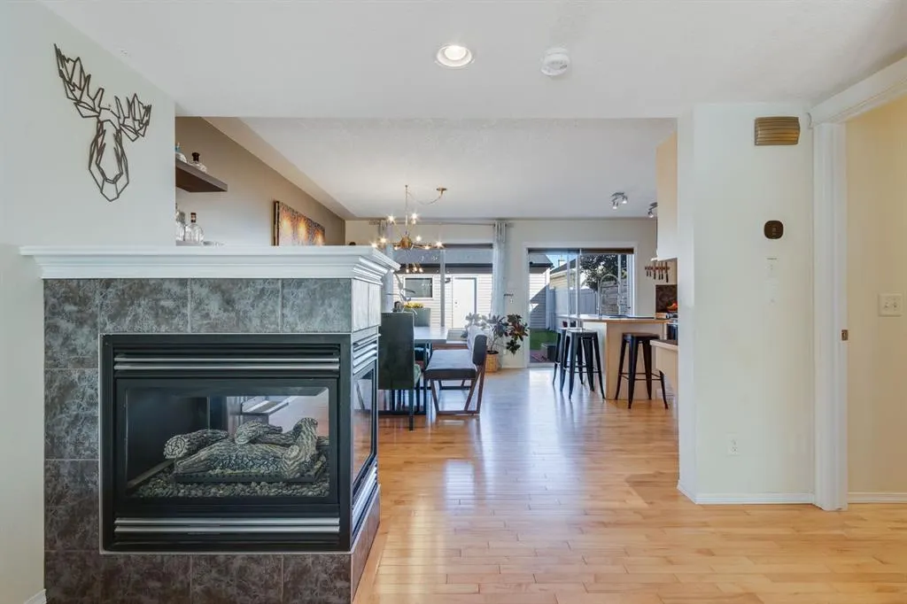 76 Prestwick Heights SE