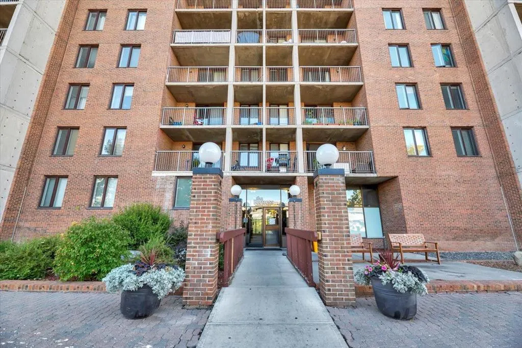 4944 Dalton Drive NW, #1107