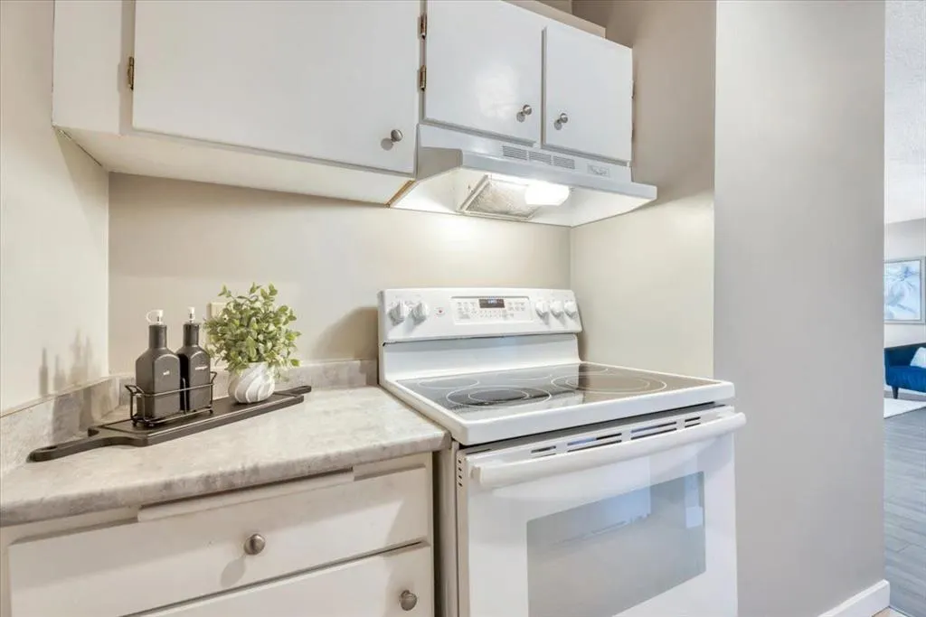 4944 Dalton Drive NW, #1107