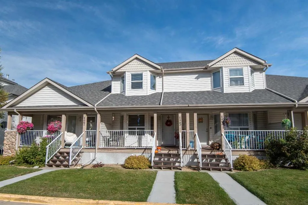 33 Donlevy Avenue, #125