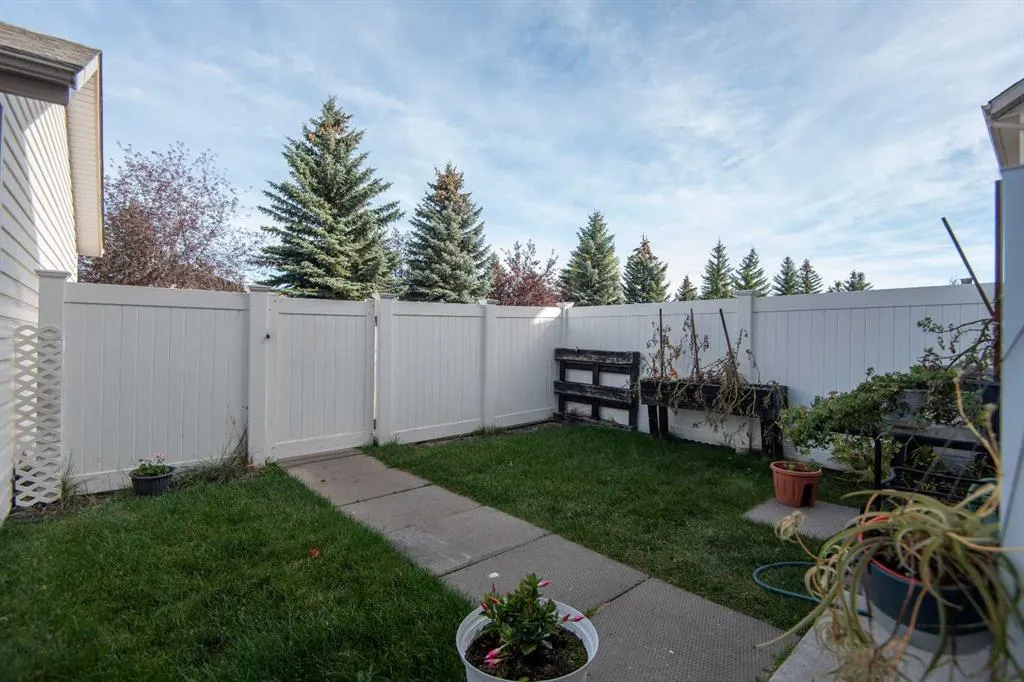 33 Donlevy Avenue, #125