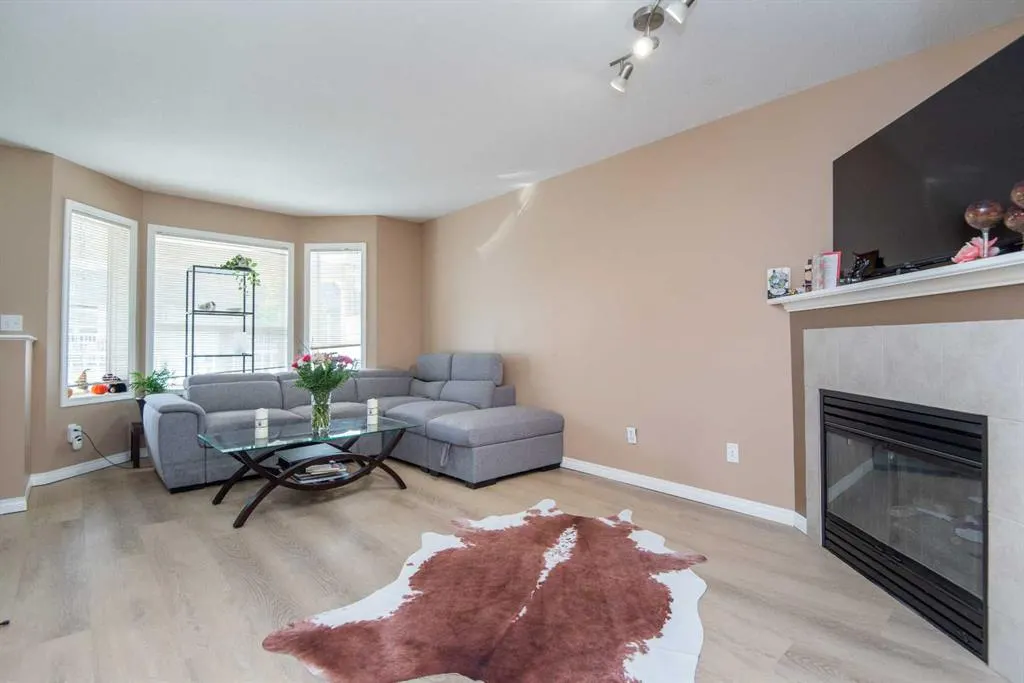 33 Donlevy Avenue, #125