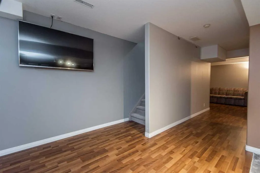 33 Donlevy Avenue, #125