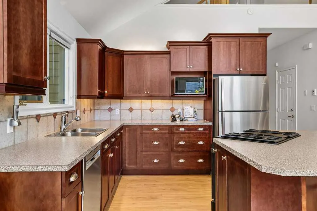136 stonecreek Road, #8
