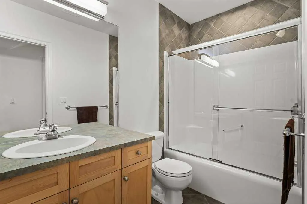 136 stonecreek Road, #8