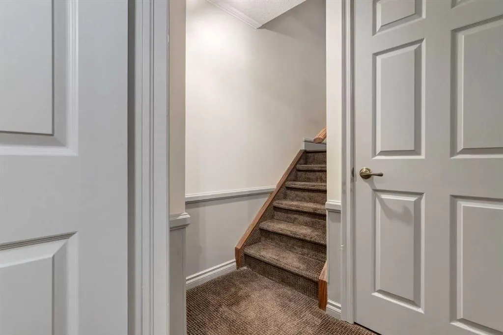 310 6 Street NW, #5