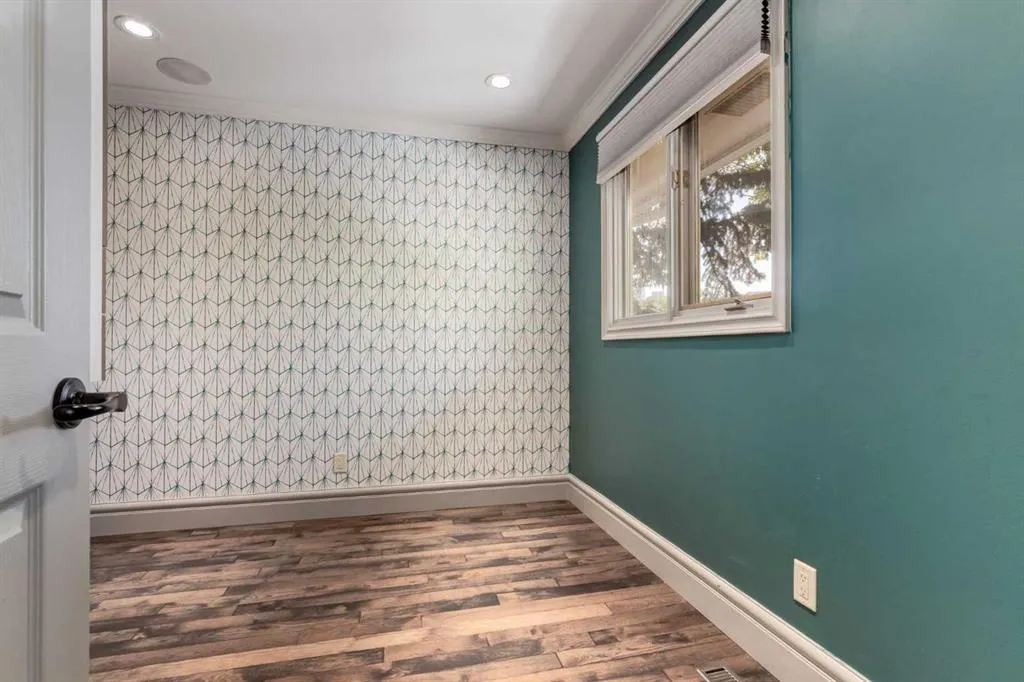 310 6 Street NW, #5