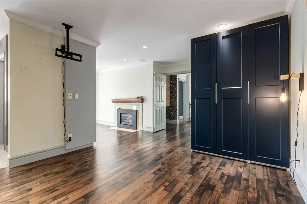 310 6 Street NW, #5