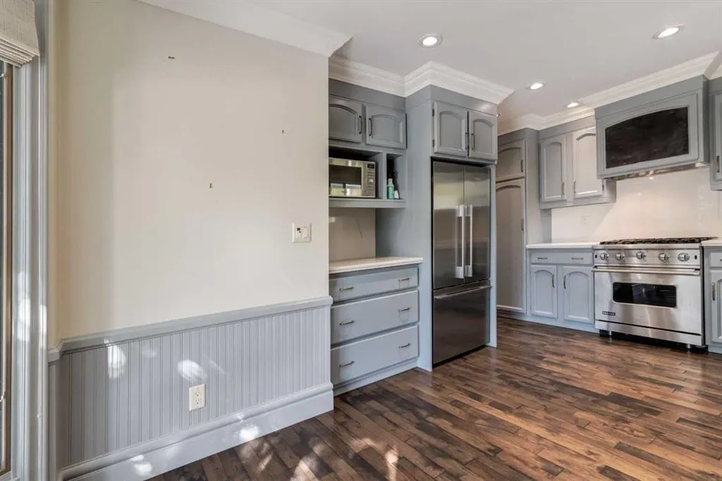 310 6 Street NW, #5