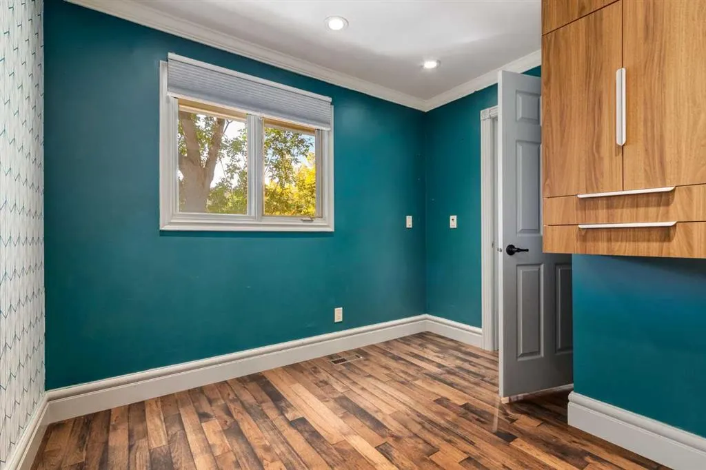 310 6 Street NW, #5