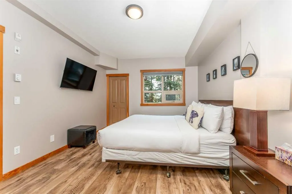 101 Montane Road, #217