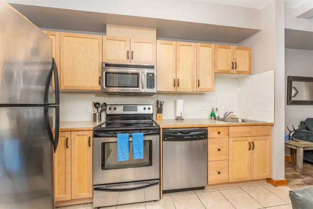 101 Montane Road, #217
