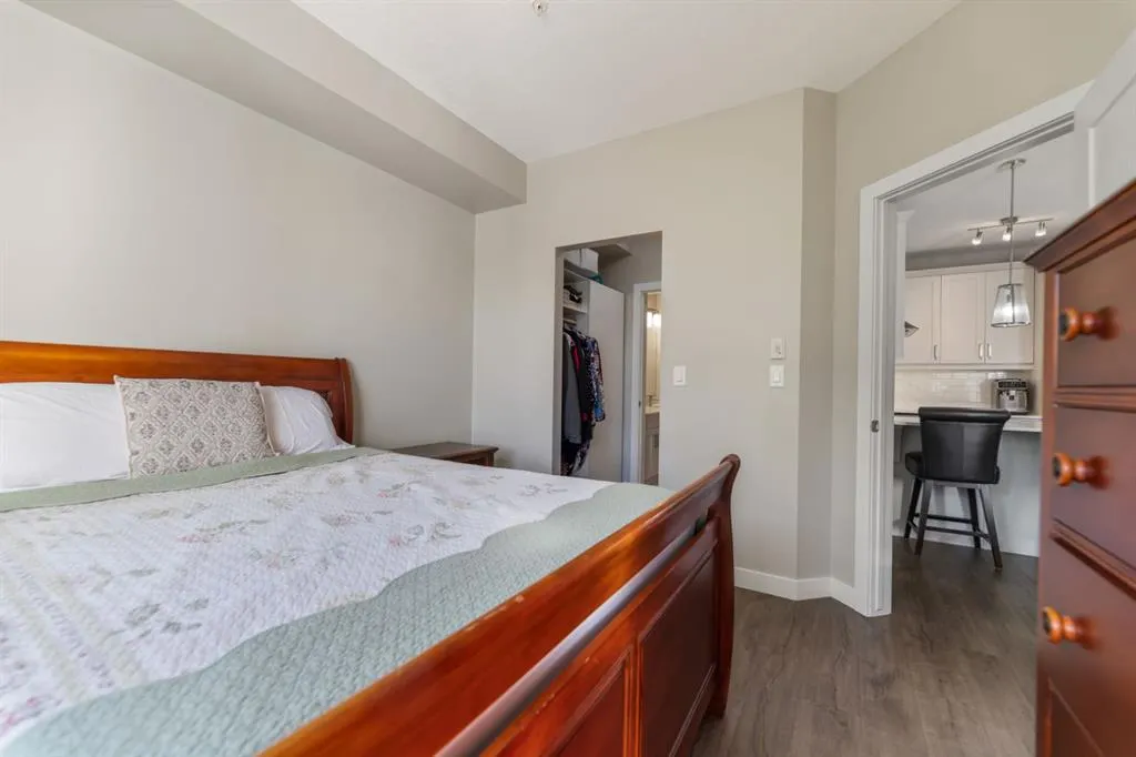 522 Cranford Drive SE, #2205