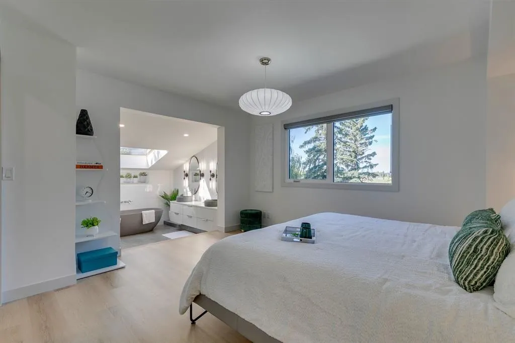 108 Canova Place SW