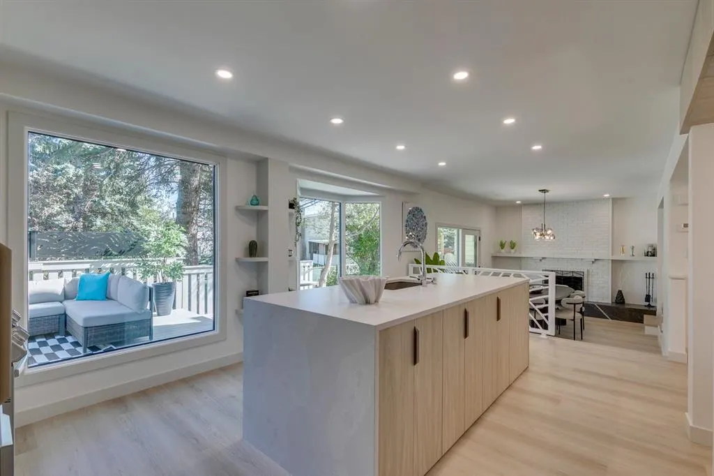 108 Canova Place SW