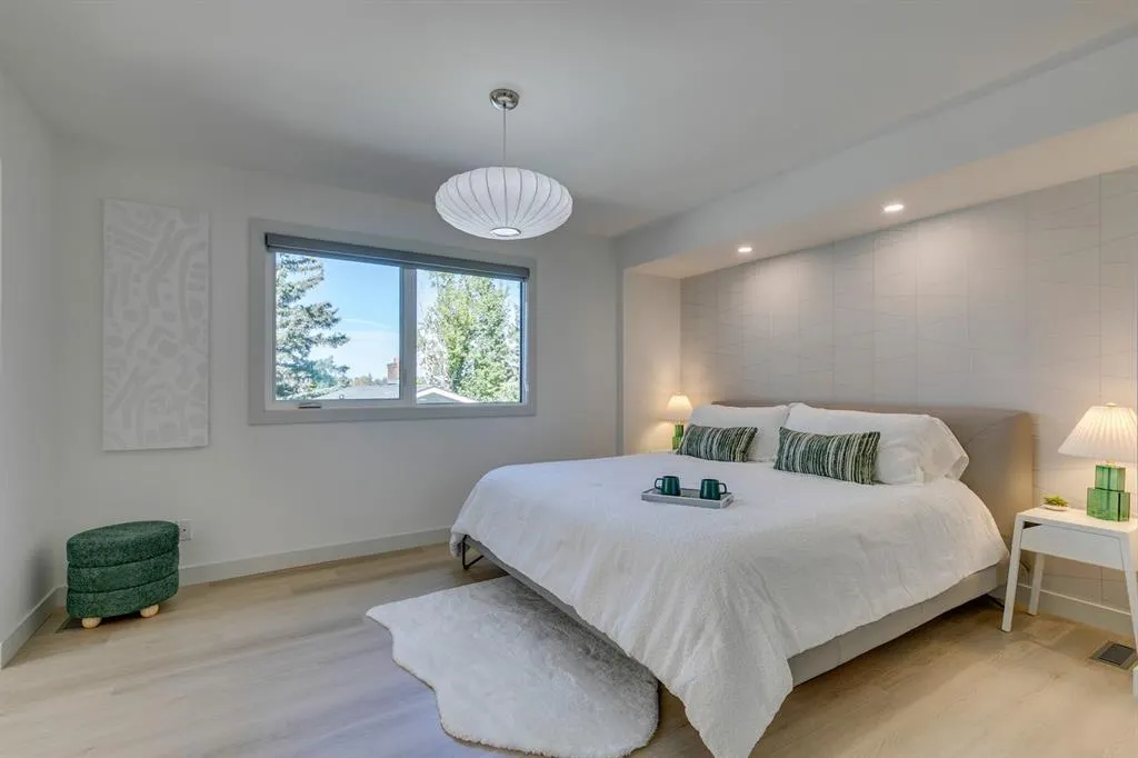 108 Canova Place SW