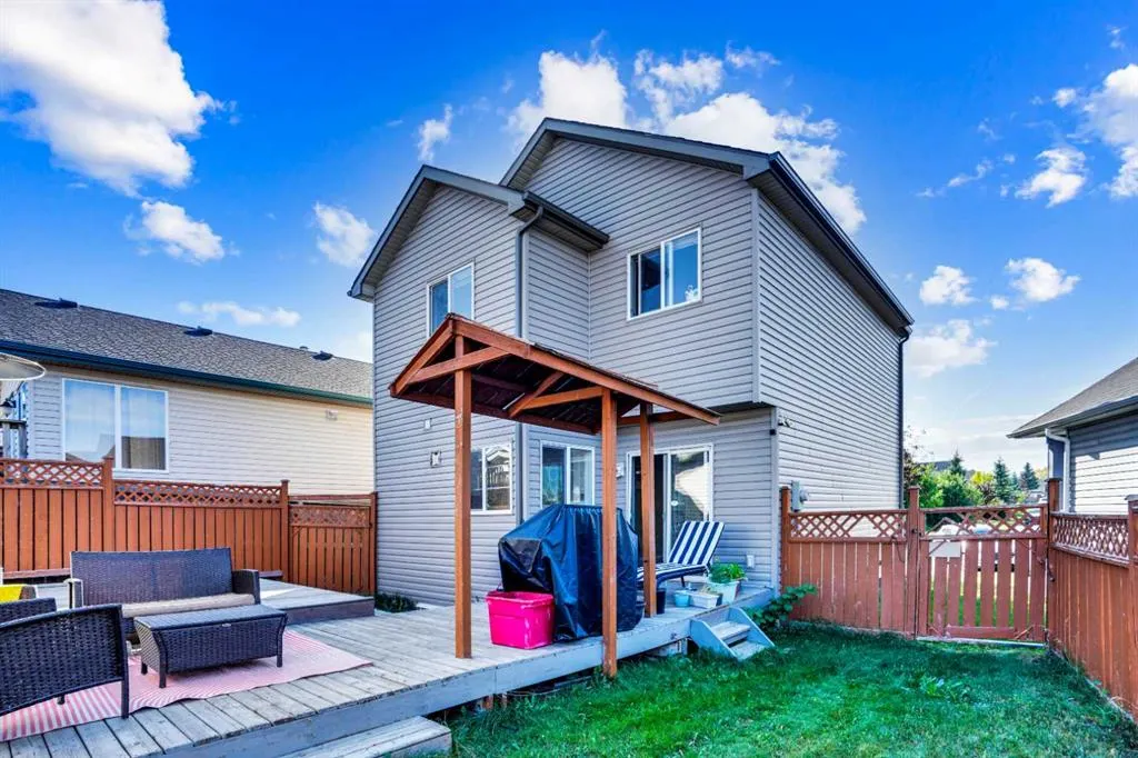 143 Taralea Gardens NE