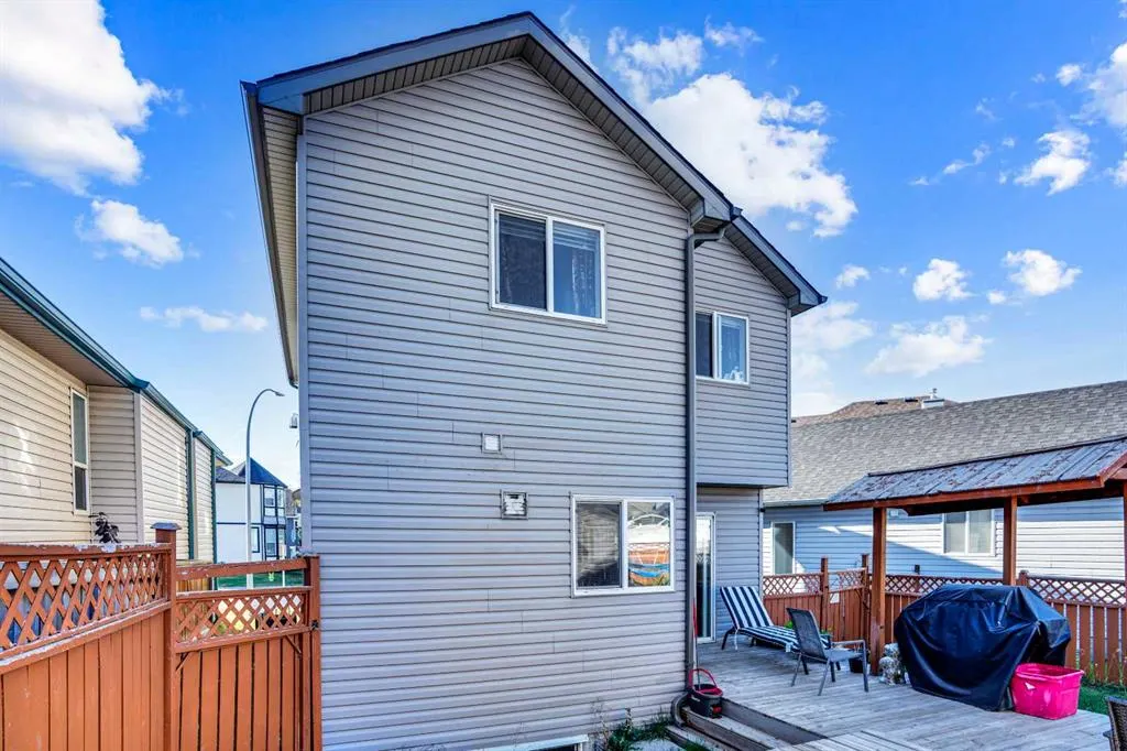 143 Taralea Gardens NE