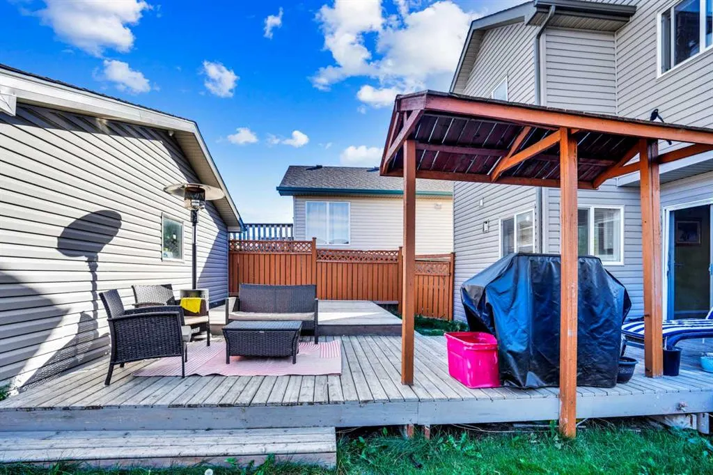143 Taralea Gardens NE