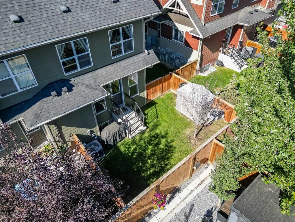 130 Cranbrook Square SE