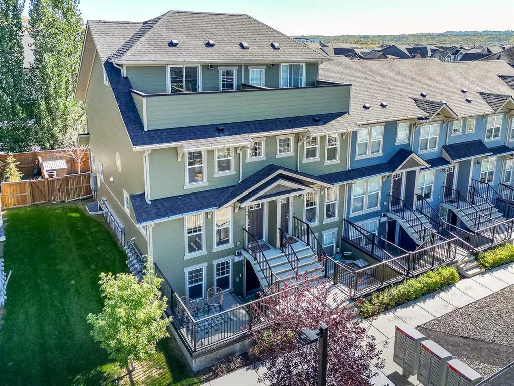 130 Cranbrook Square SE
