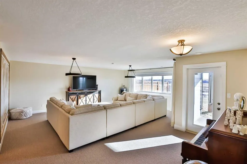 804 Fairway Boulevard