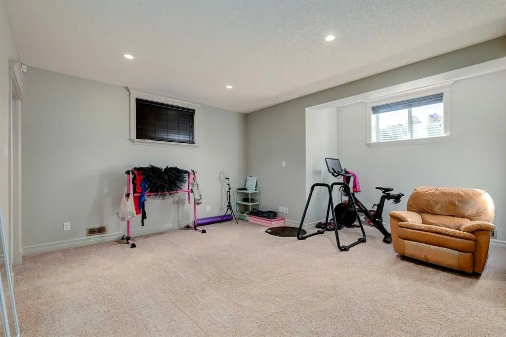 3 Kincora Glen Bay NW