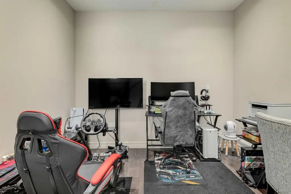 3 Kincora Glen Bay NW