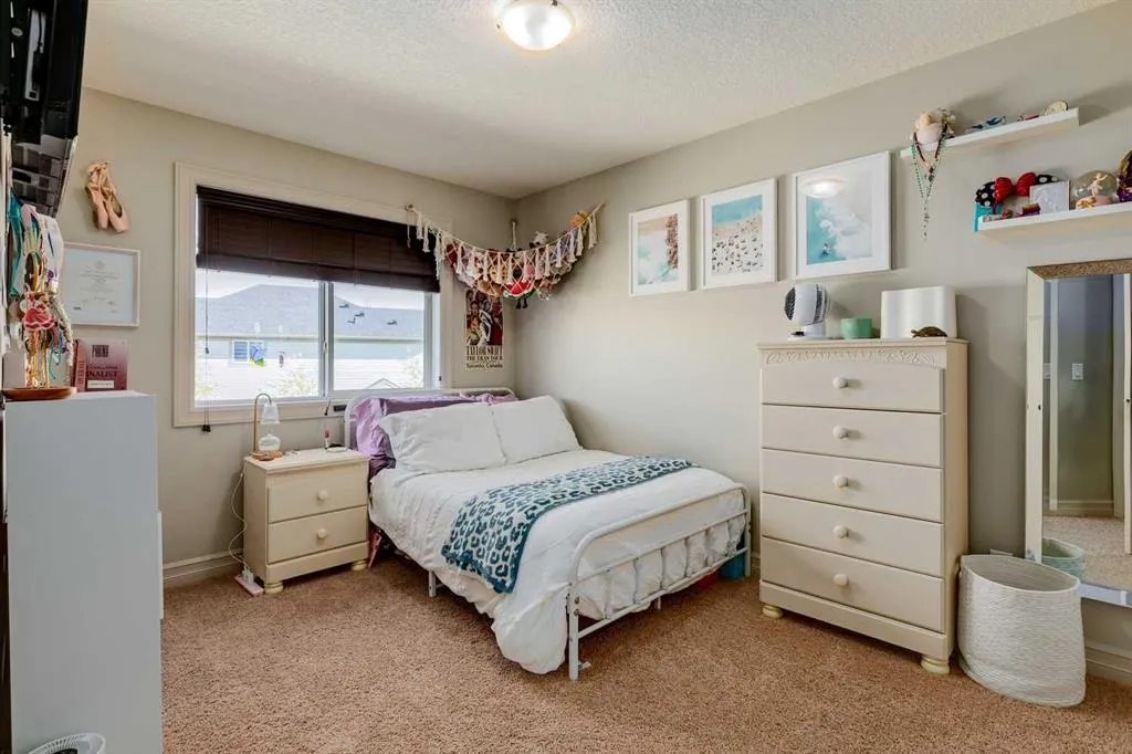 3 Kincora Glen Bay NW