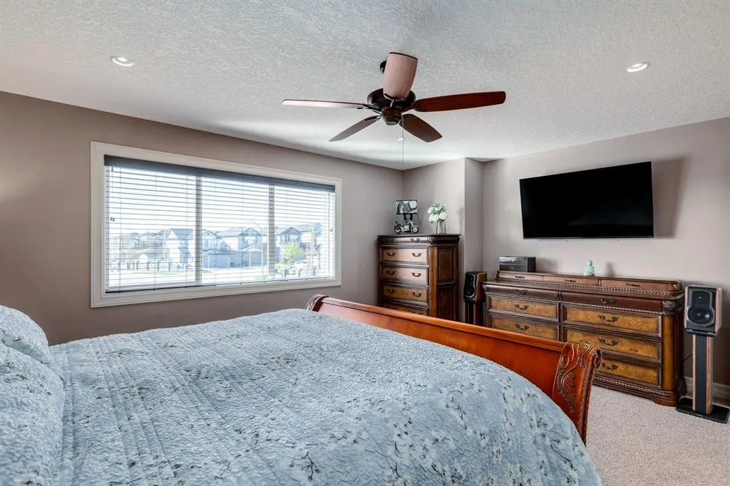 3 Kincora Glen Bay NW