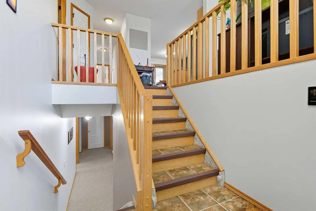 122 Dubois Crescent