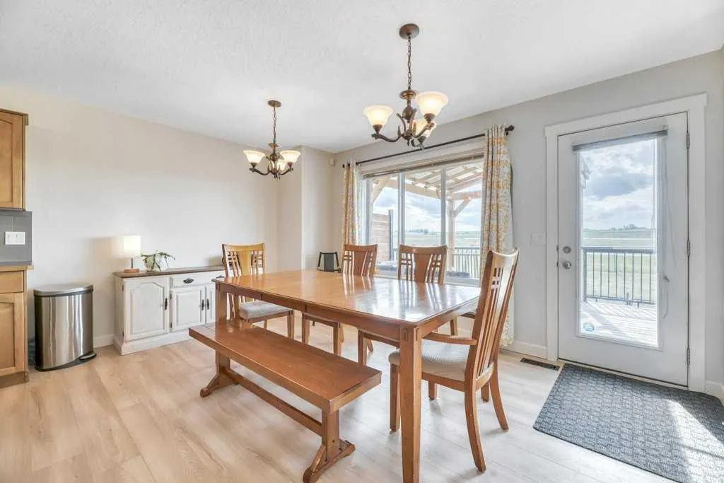 53 Bridlecrest Street SW