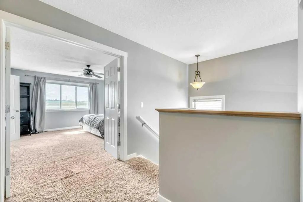 53 Bridlecrest Street SW