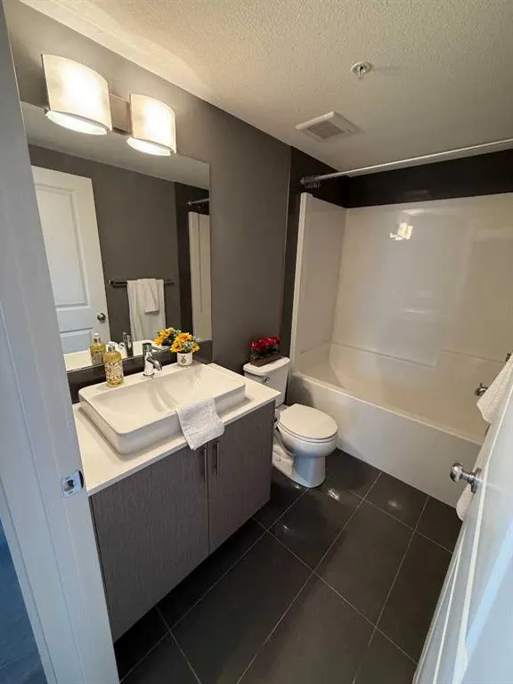 302 Skyview Ranch Drive NE, #3402